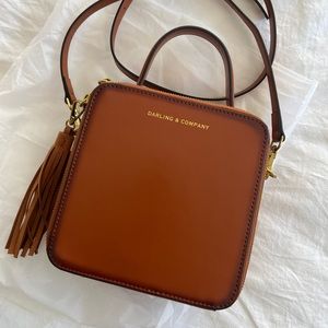 Darling & Company. Vintage Chic is in full swing with the Camden Bag!